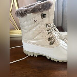 JBU by Jambu Fury Snow Boots – Women’s Size 6 – Oyster – Worn Once